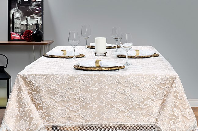 toalha de mesa branca