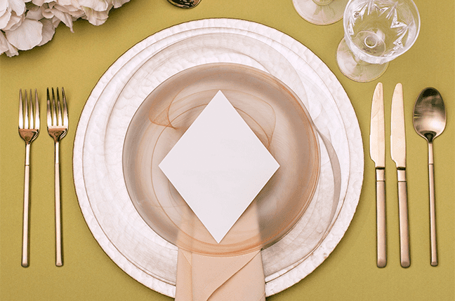 itens de mesa posta